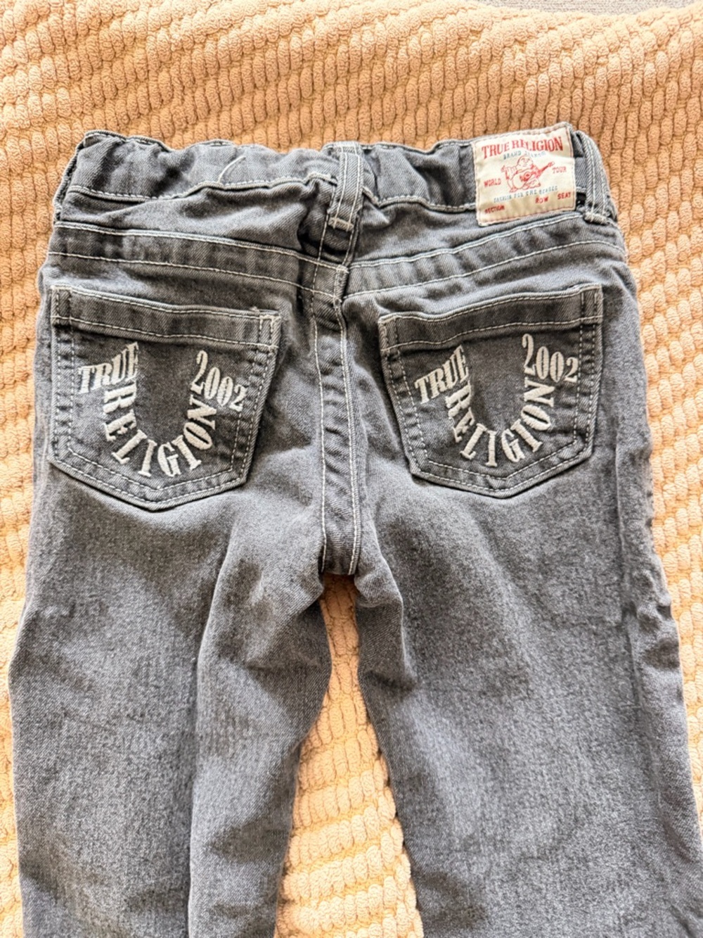 True Religion Kids Jeans Size 5 Geno Relaxed Slim Gray Stretch Denim Boys